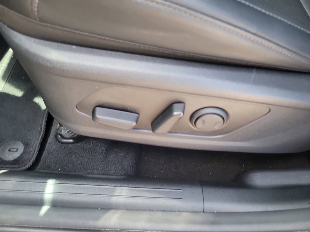 Used 2023 Kia Sportage EX FWD image 16