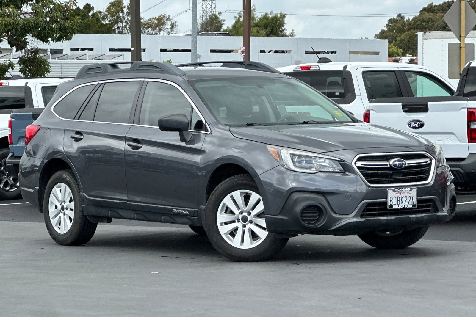 Used 2018 Subaru Outback 2.5i AWD/4WD image 8