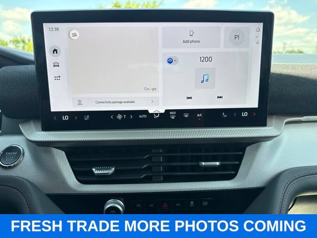 Certified 2025 Ford Explorer Active w/ Active Comfort Package AWD/4WD image 25