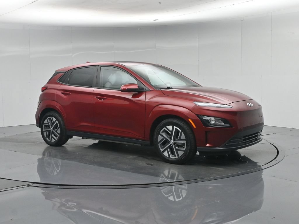 Used 2023 Hyundai Kona SEL FWD image 7