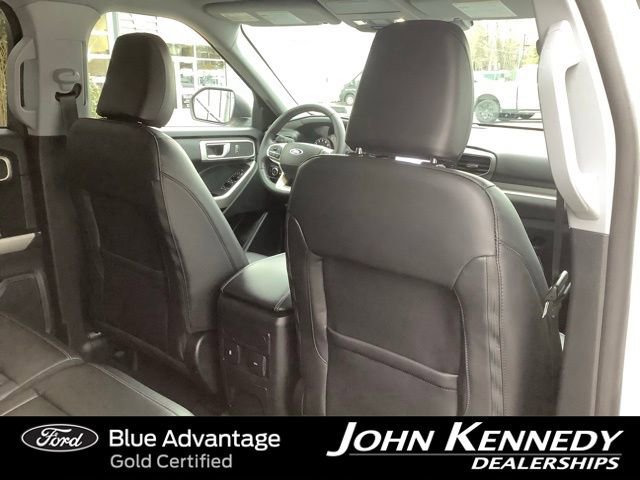 Certified 2023 Ford Explorer XLT w/ Equipment Group 202A image 28