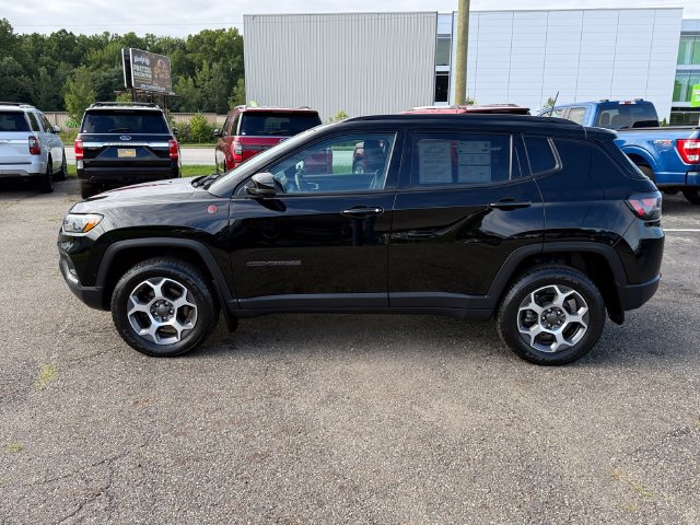 Used 2022 Jeep Compass Trailhawk w/ Trailhawk Elite Group AWD/4WD image 8
