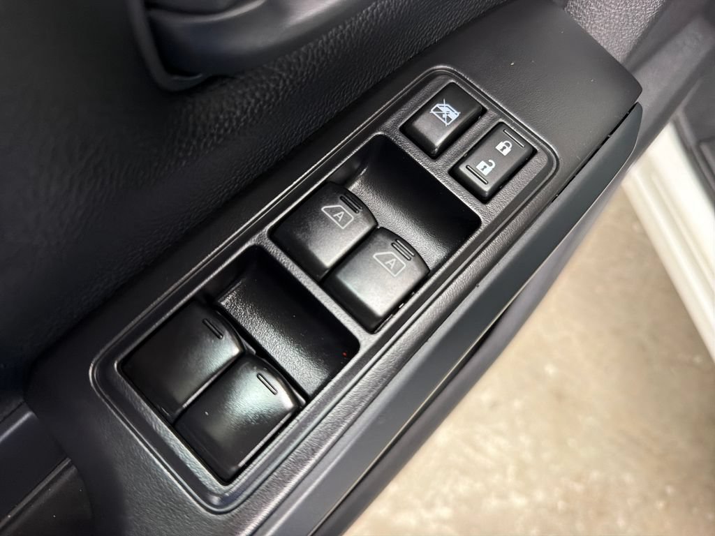 Used 2022 Nissan Titan S w/ S Utility Package RWD image 17
