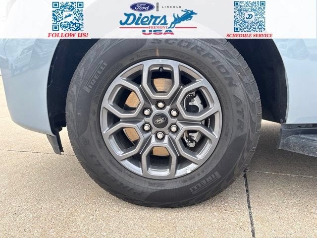Certified 2025 Ford Expedition Active AWD/4WD image 13