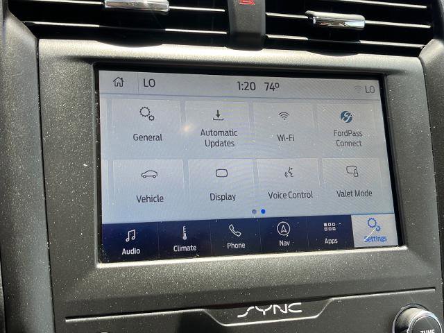 Certified 2019 Ford Fusion SE w/ Equipment Group 151A FWD image 13