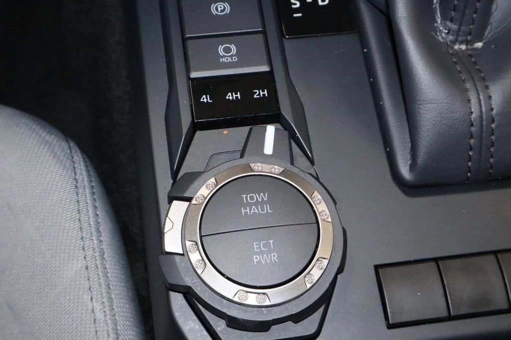 Used 2025 Toyota Tacoma SR5 image 32