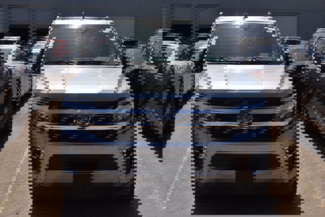 Certified 2024 Ford Expedition Max Limited image 9