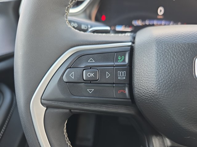 Used 2023 Jeep Grand Cherokee L Laredo AWD/4WD image 20