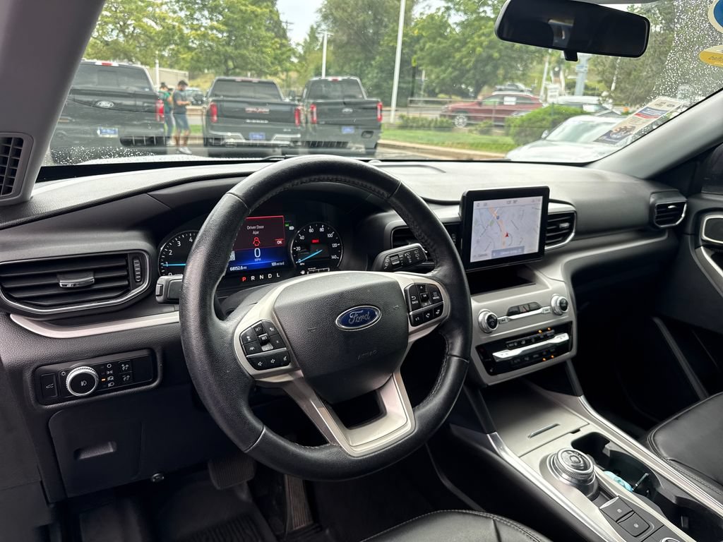 Certified 2023 Ford Explorer XLT w/ Equipment Group 202A AWD/4WD image 14