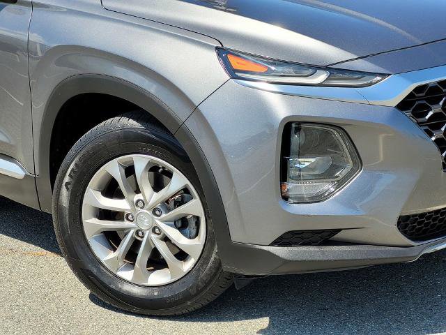 Used 2019 Hyundai Santa Fe SE FWD image 9