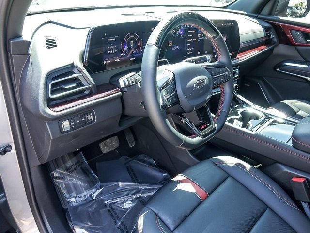 Used 2026 Chevrolet Traverse RS AWD/4WD image 14