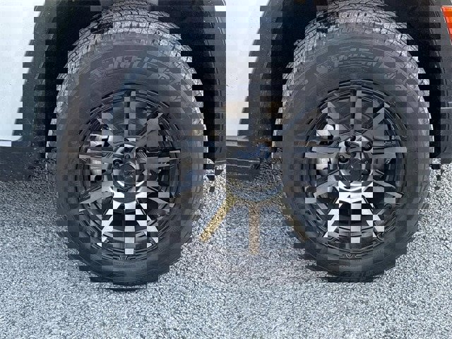 Used 2022 Jeep Grand Cherokee L Limited w/ Luxury Tech Group II image 9