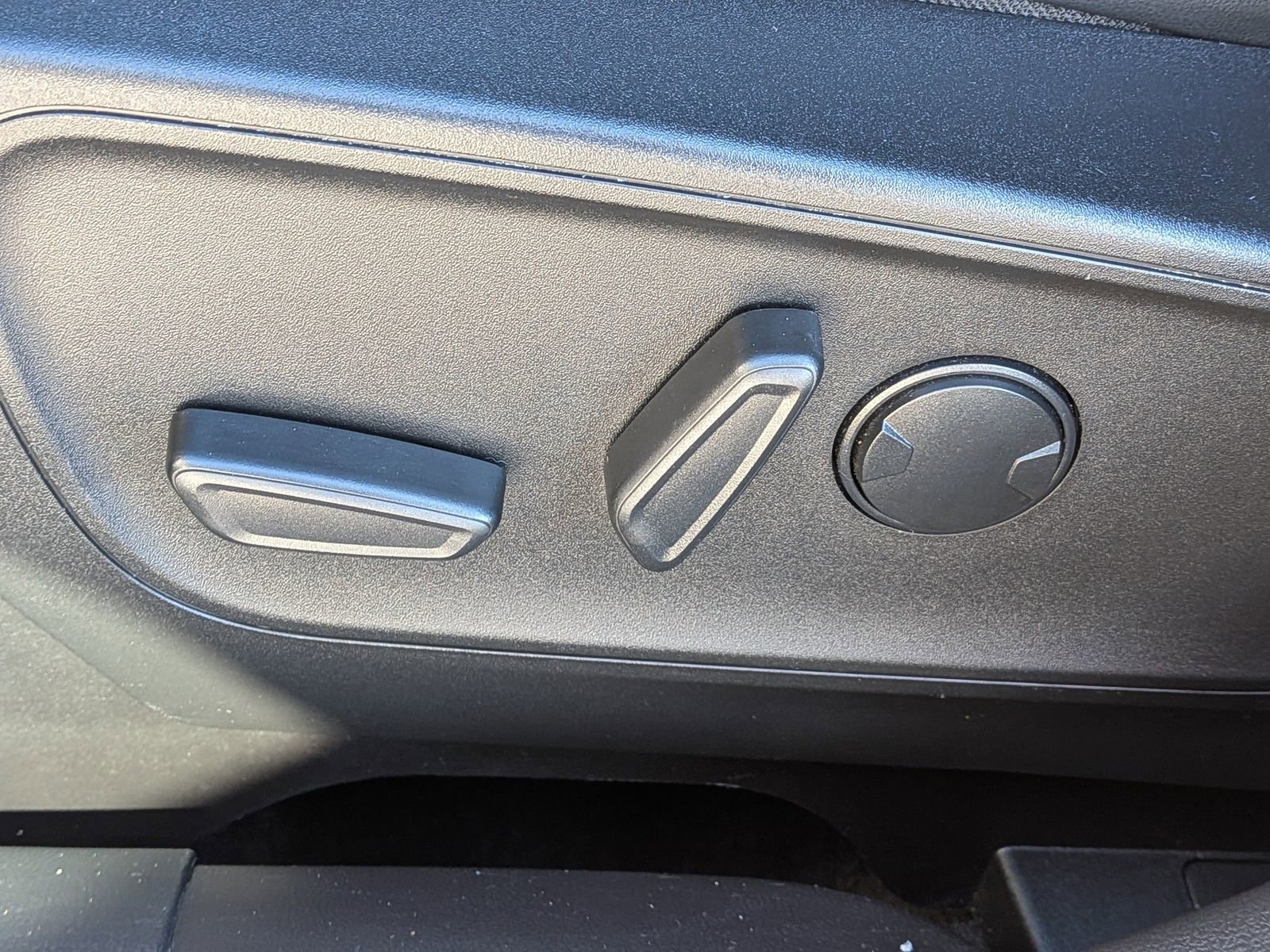 Certified 2023 Ford Escape ST-Line w/ Tech Pack #1 image 23