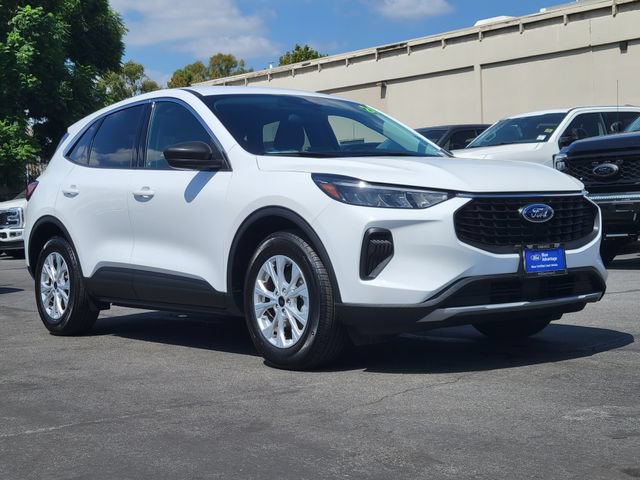 Certified 2024 Ford Escape Active FWD image 1