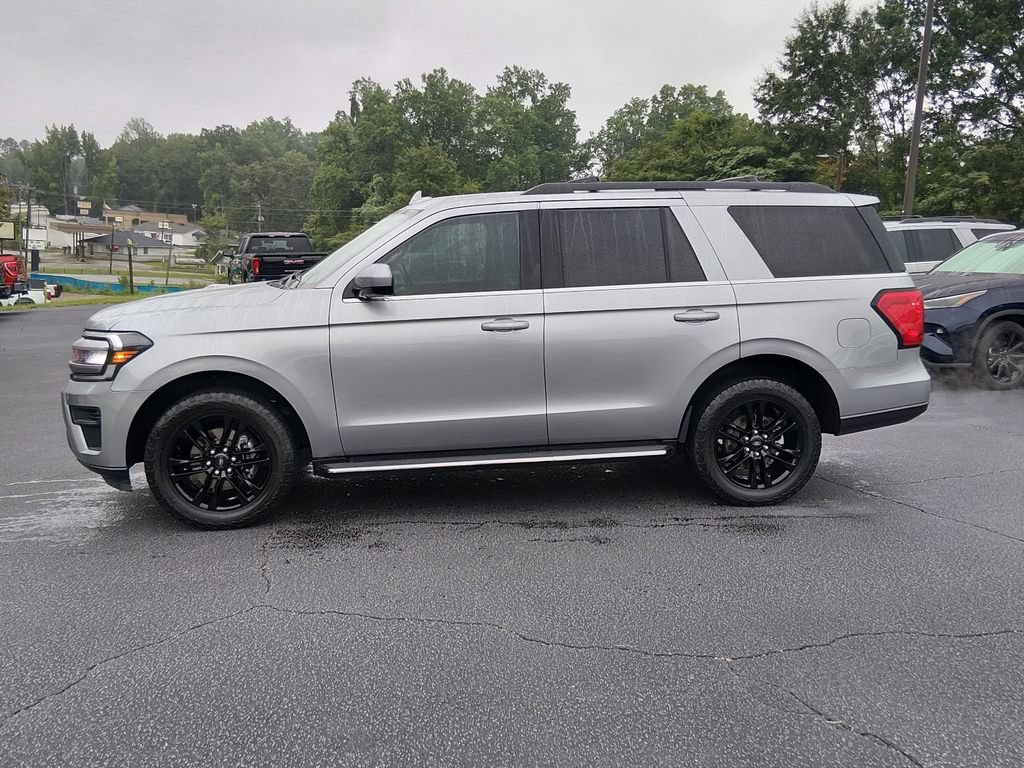 Certified 2023 Ford Expedition XLT RWD image 7