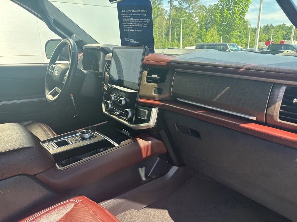 Certified 2024 Ford Expedition Limited image 36