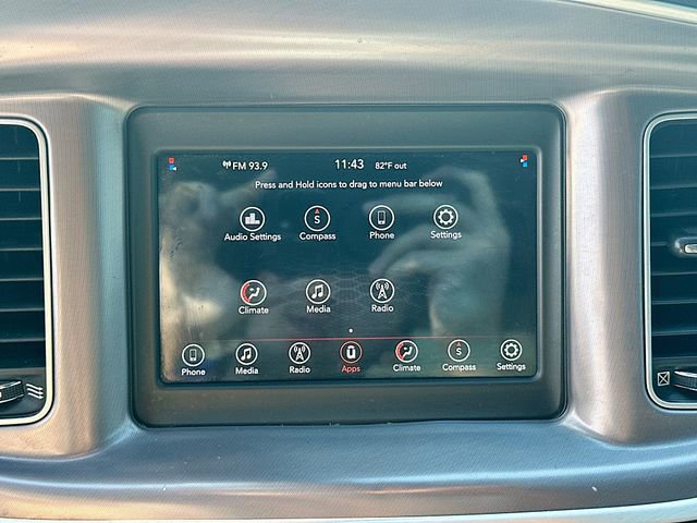 Used 2019 Dodge Charger SXT image 14