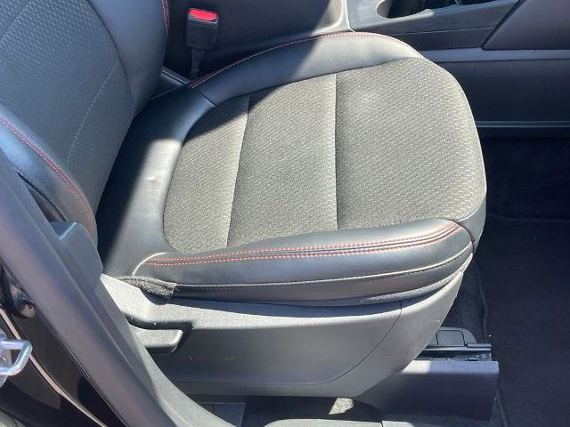 Certified 2025 Ford Escape ST-Line AWD/4WD image 18