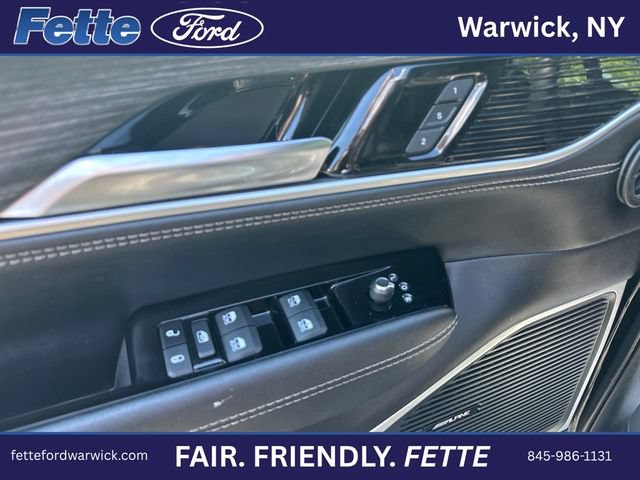 Used 2024 Jeep Wagoneer Series II w/ Flexible Seating Group AWD/4WD image 19