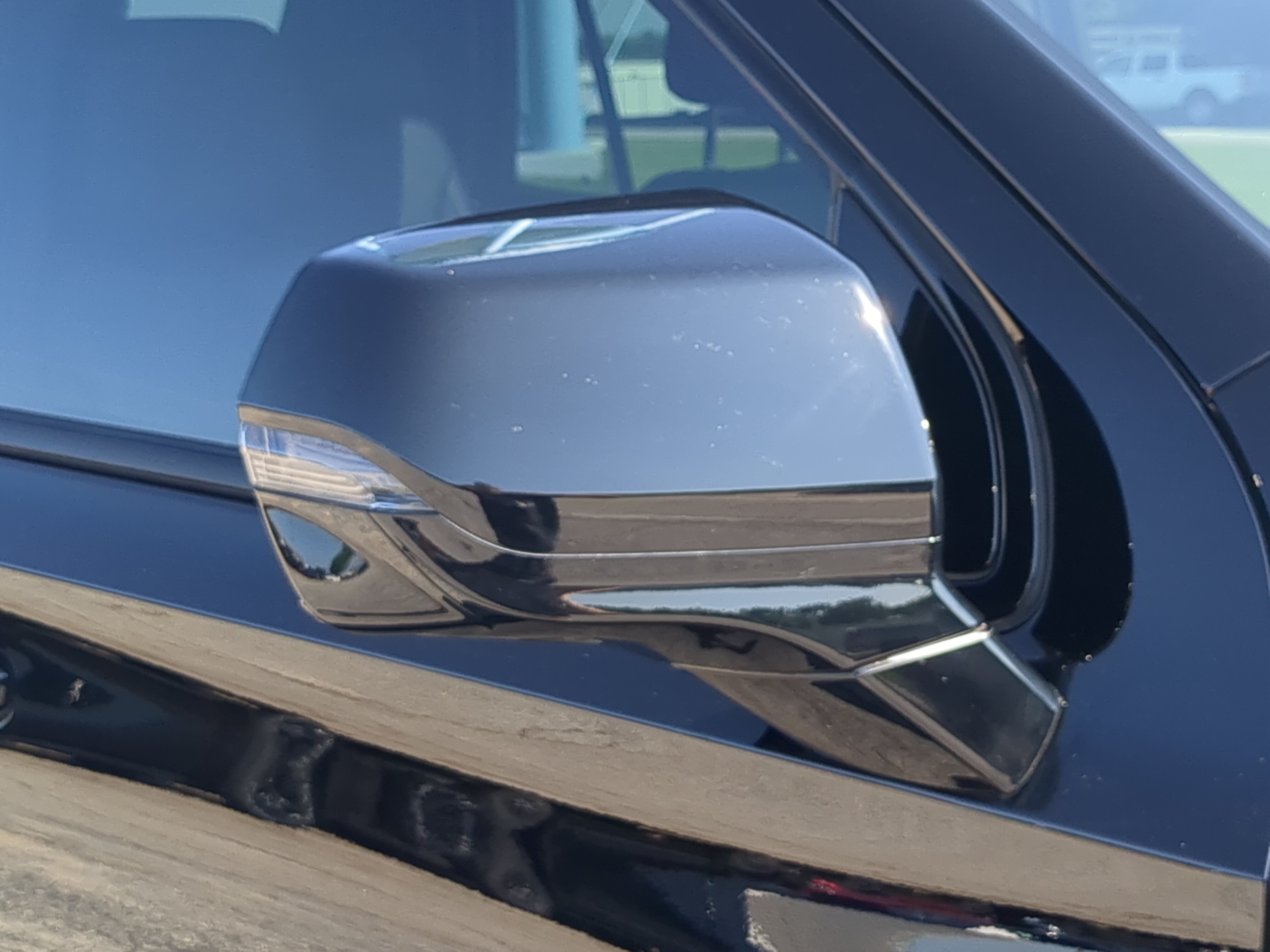 Used 2022 Chevrolet Tahoe RST w/ Luxury Package RWD image 10