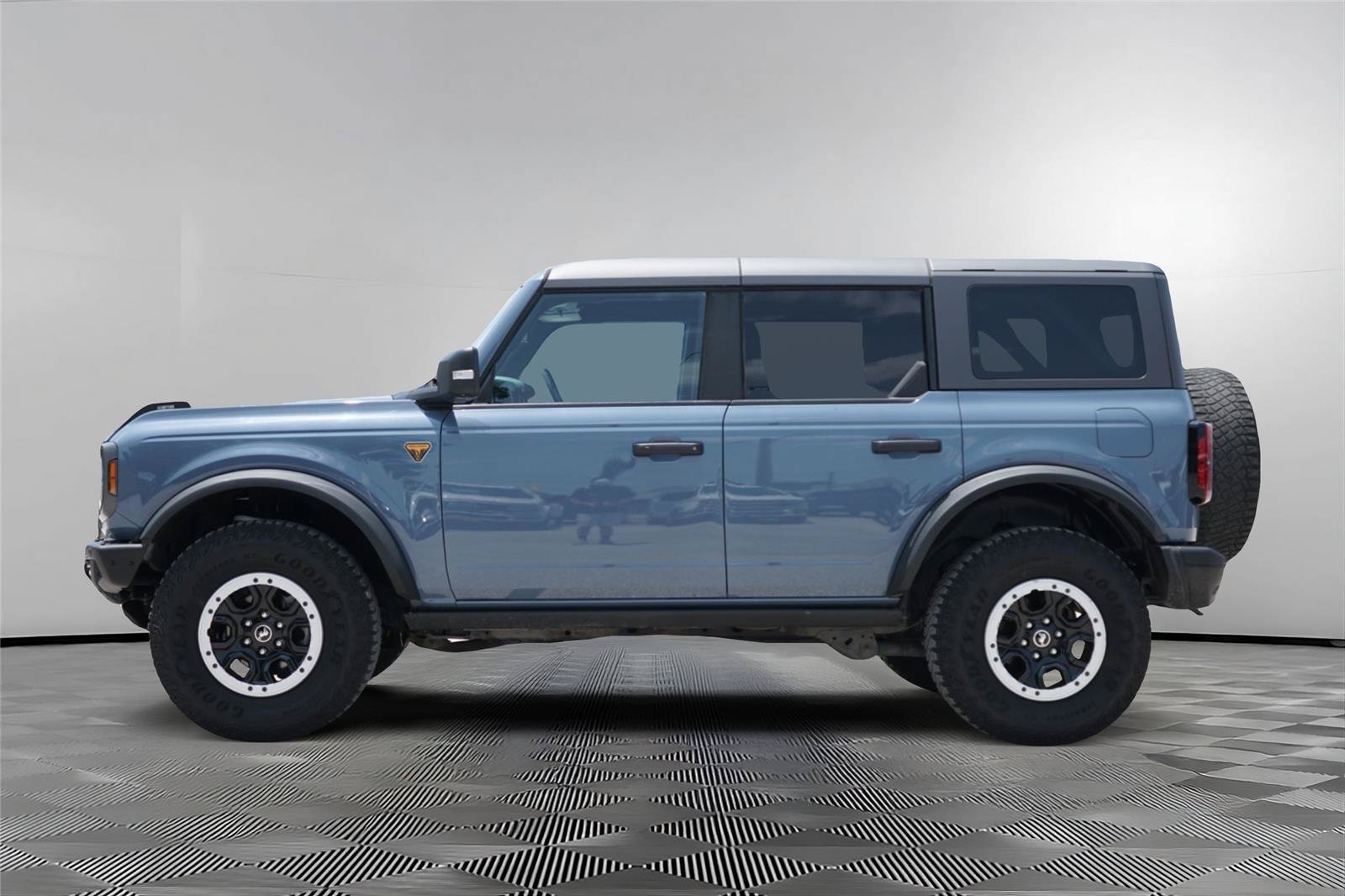 Certified 2023 Ford Bronco Badlands AWD/4WD image 7