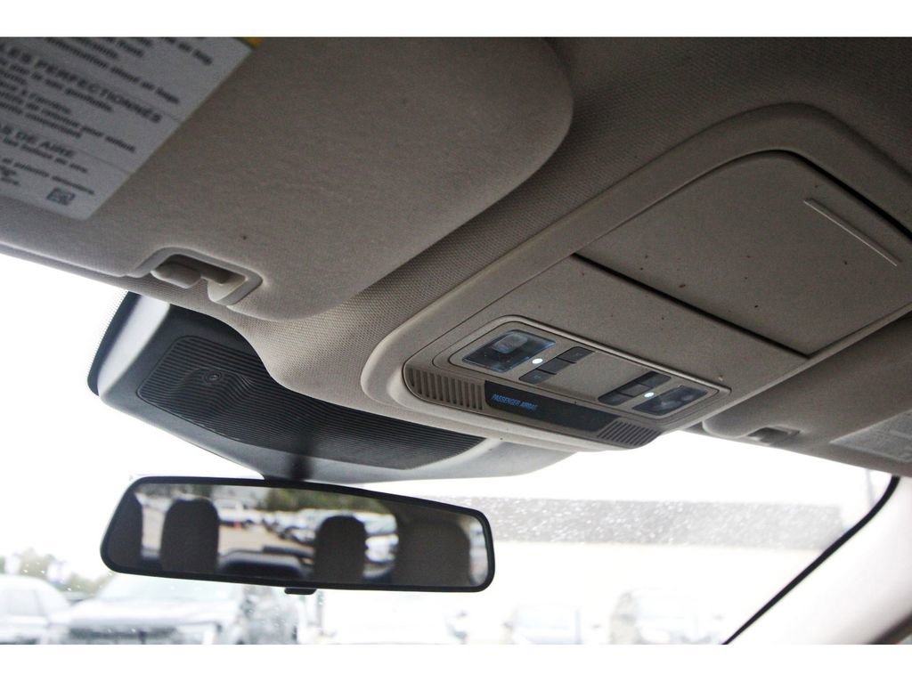 Certified 2022 Ford Explorer XLT w/ Equipment Group 202A image 24