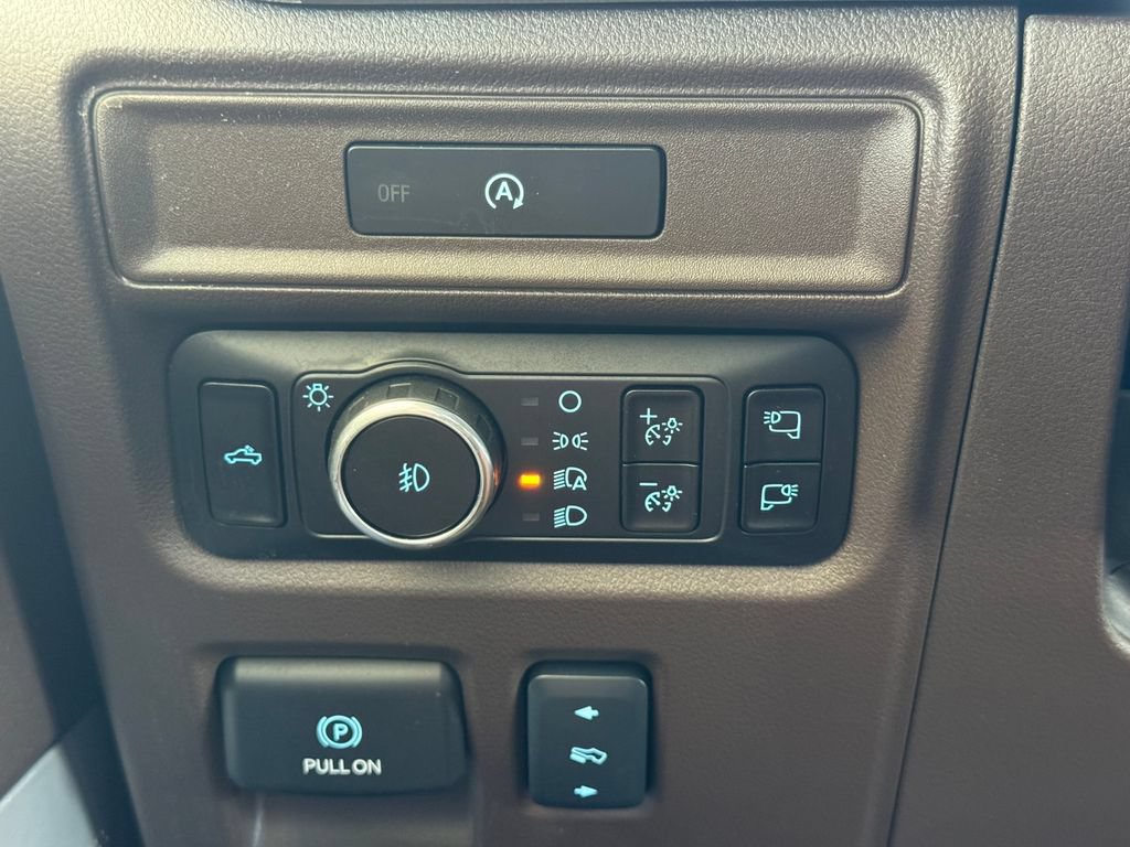 Certified 2025 Ford F150 King Ranch AWD/4WD image 19