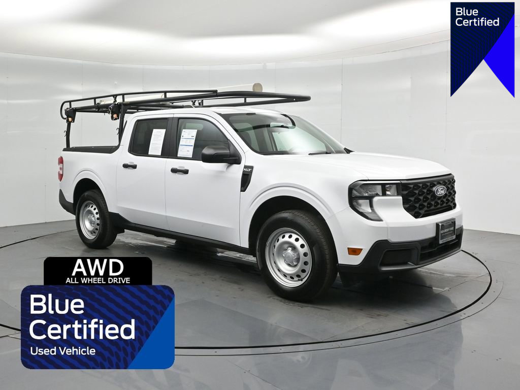 Certified 2025 Ford Maverick XLT w/ Equipment Group 302A image 1