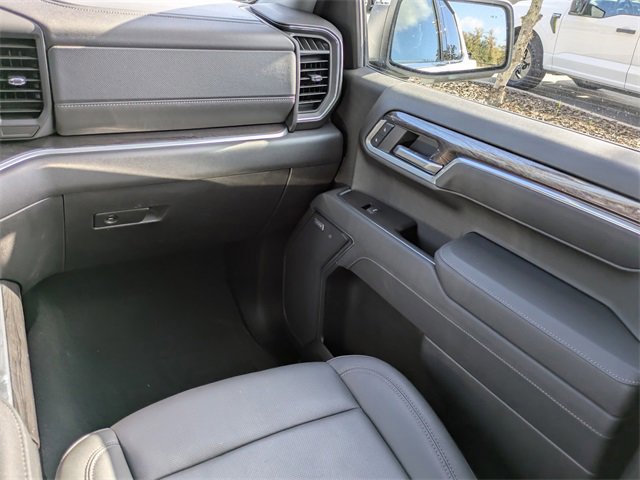 Used 2025 Chevrolet Silverado 1500 LTZ image 17