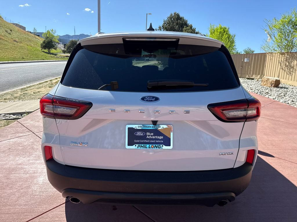 Certified 2025 Ford Escape ST-Line Select AWD/4WD image 7