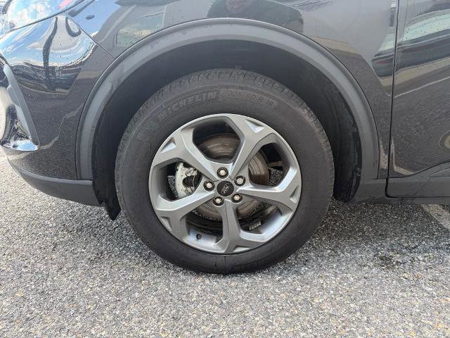 Certified 2025 Ford Escape ST-Line w/ Tech Pack #1 AWD/4WD image 21