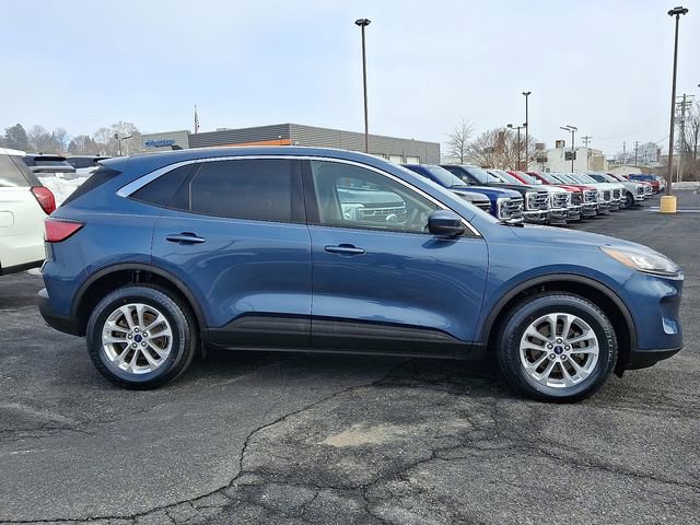 Certified 2020 Ford Escape SE image 7