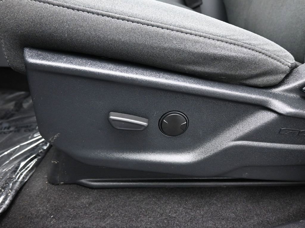 Certified 2023 Ford F150 Lightning XLT image 11