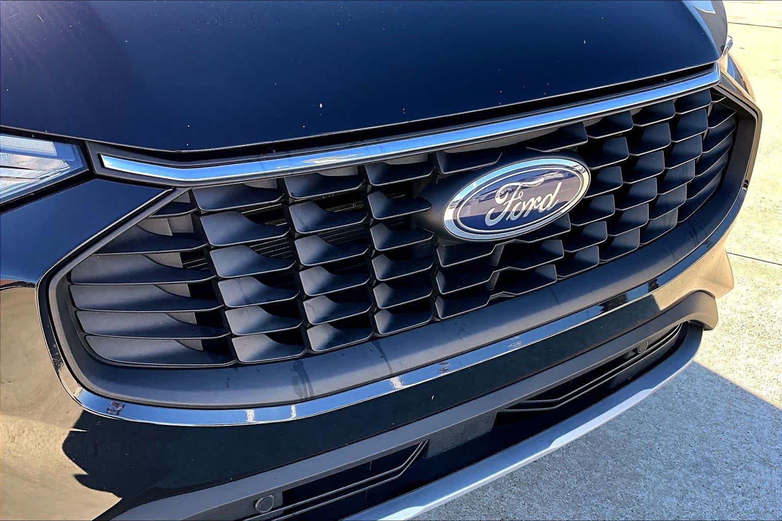 Certified 2025 Ford Escape Active AWD/4WD image 51