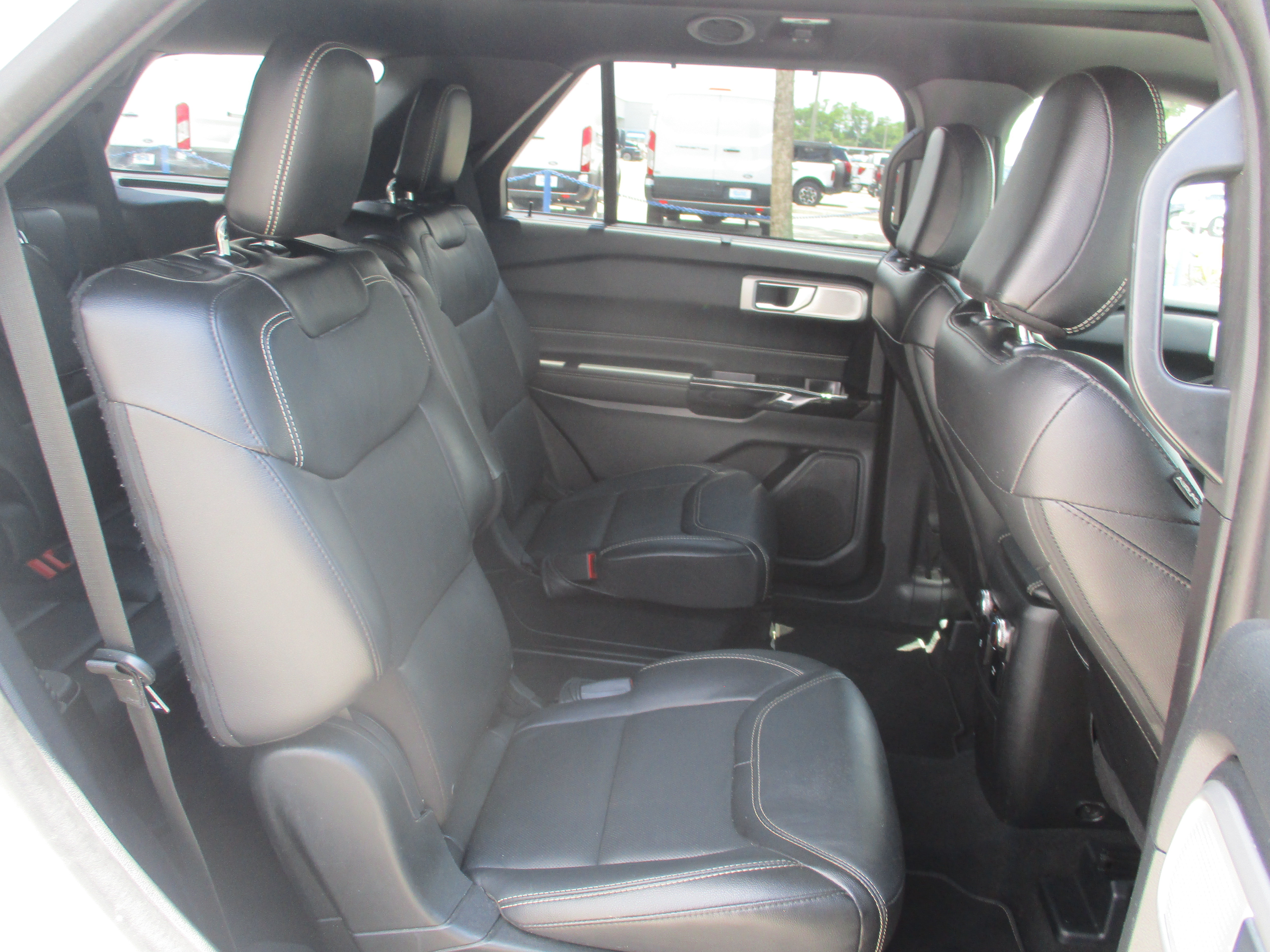 Certified 2022 Ford Explorer ST w/ Equipment Group 401A AWD/4WD image 13