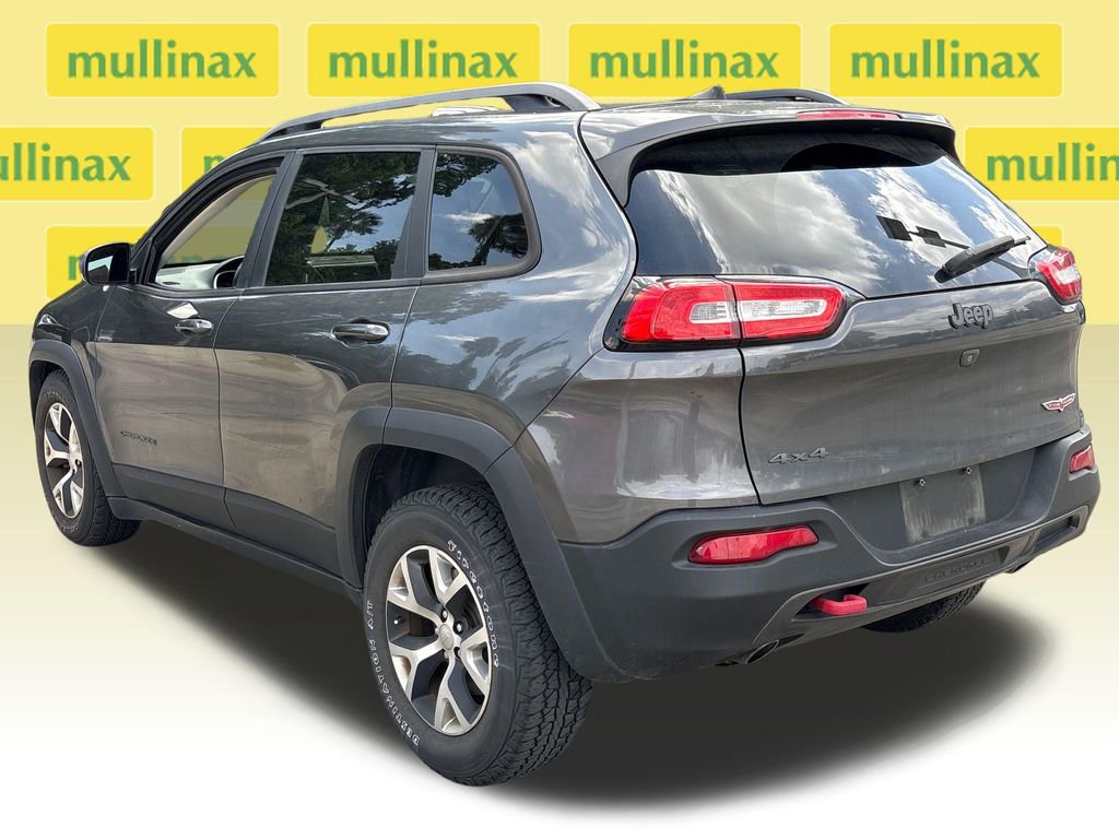 Used 2017 Jeep Cherokee Trailhawk w/ Comfort/Convenience Group AWD/4WD image 9