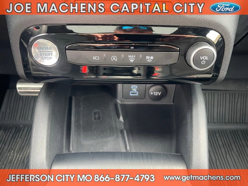 Certified 2023 Ford Escape ST-Line Select w/ Tech Pack #2 image 15