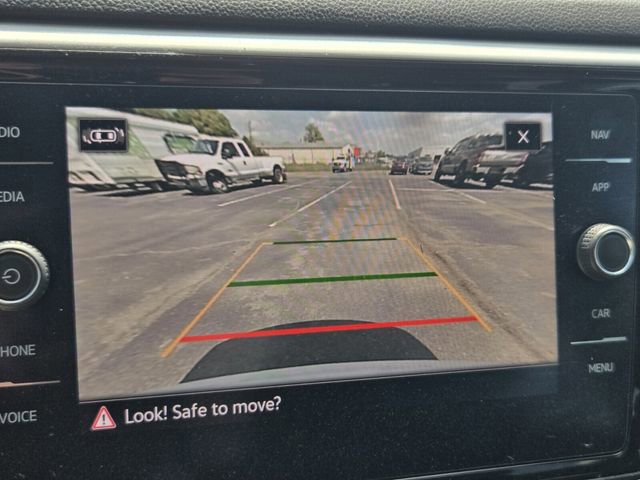 Used 2021 Volkswagen Atlas Cross Sport SEL Premium R-Line w/ Cross Sport MDO Package AWD/4WD image 22