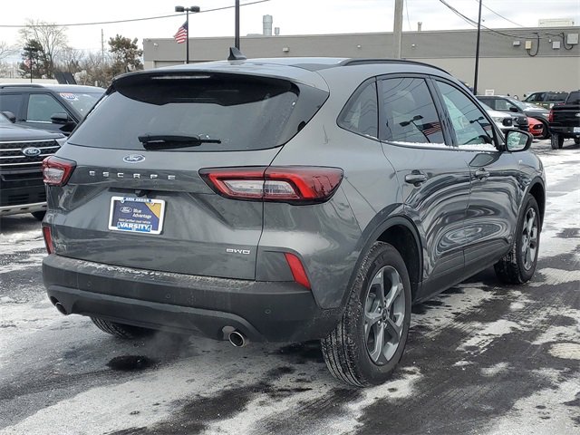Certified 2025 Ford Escape ST-Line w/ Tech Pack #1 image 4