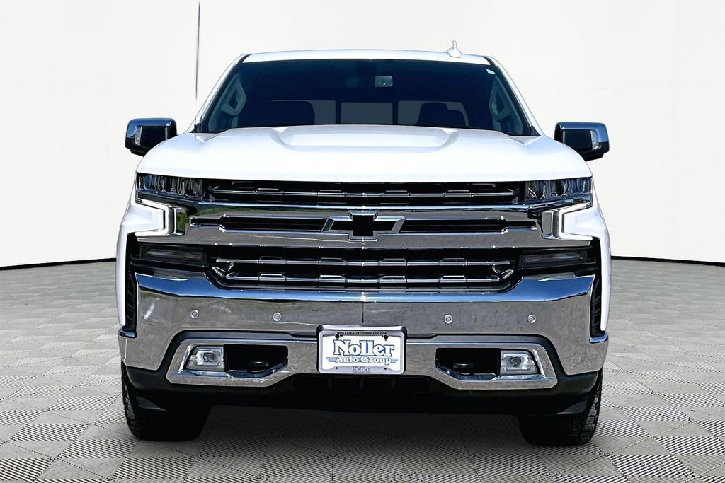 Used 2021 Chevrolet Silverado 1500 LTZ w/ Z71 Off-Road Package AWD/4WD image 3