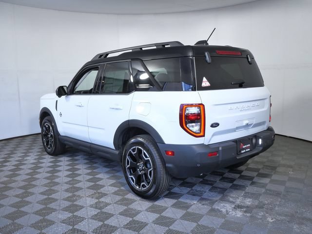 Certified 2025 Ford Bronco Sport Outer Banks w/ Outer Banks Tech Package+ AWD/4WD image 6