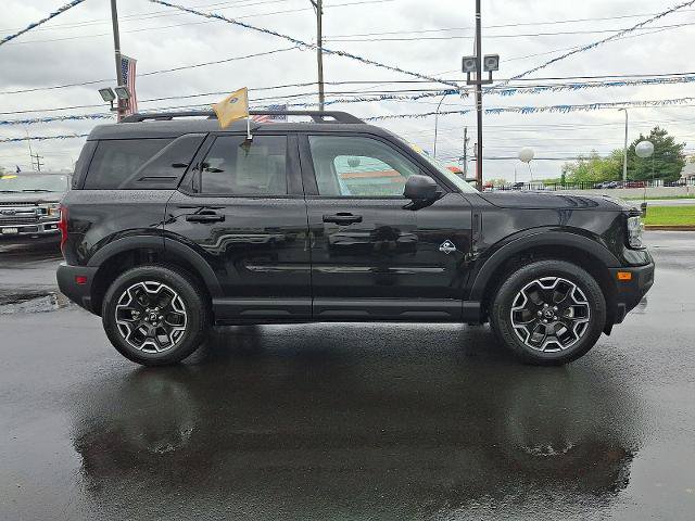 Certified 2025 Ford Bronco Sport Outer Banks w/ Outer Banks Tech Package+ AWD/4WD image 7