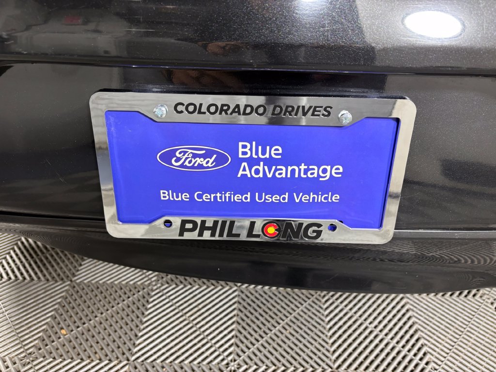 Used 2017 INFINITI Q60 2.0t w/ Premium Plus Package 2.0T AWD/4WD image 28