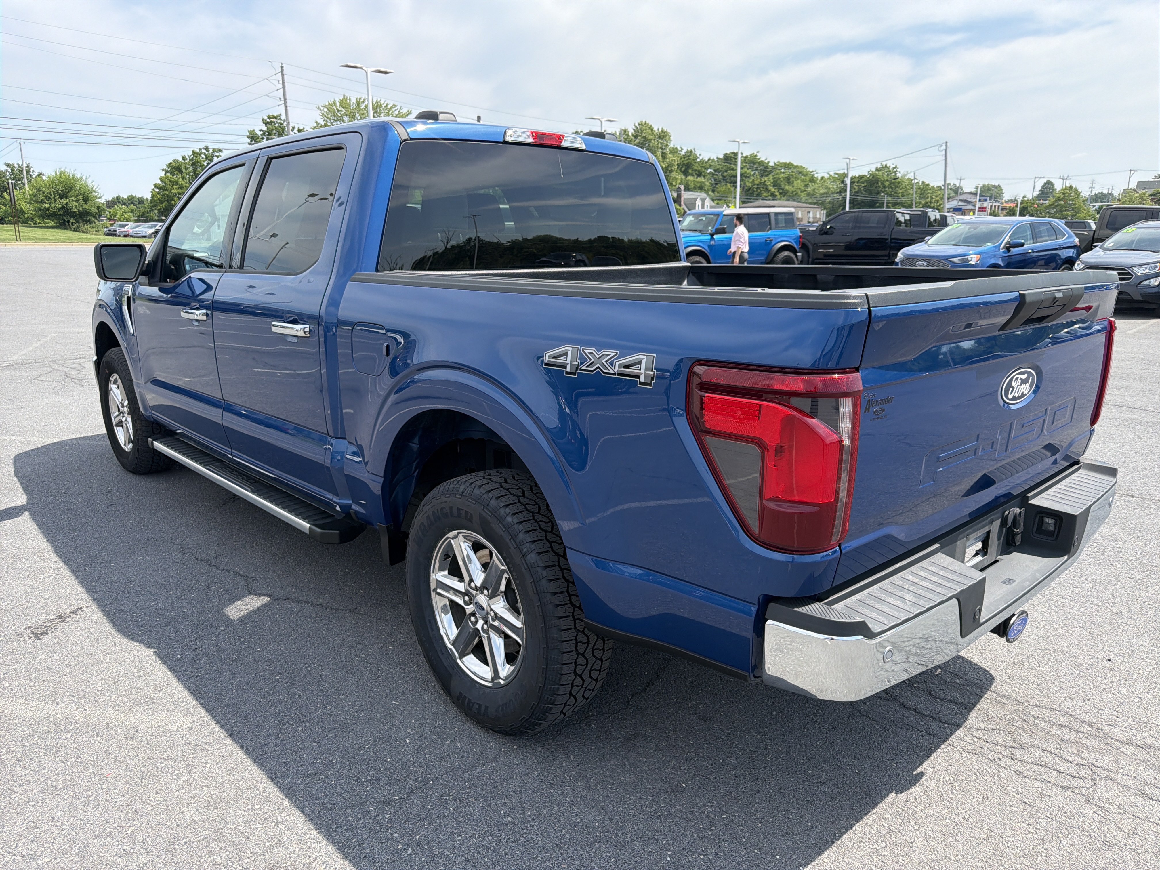 Certified 2025 Ford F150 XLT w/ Equipment Group 301A Standard AWD/4WD image 6