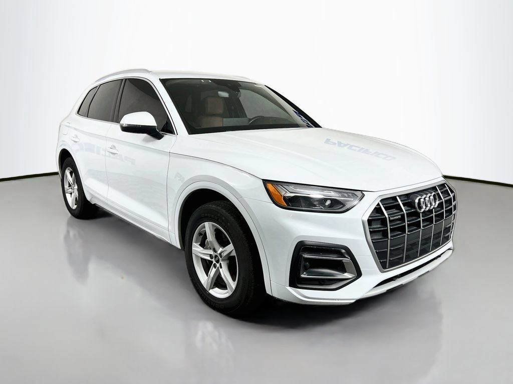 Used 2021 Audi Q5 2.0T Premium w/ Convenience Package AWD/4WD image 1
