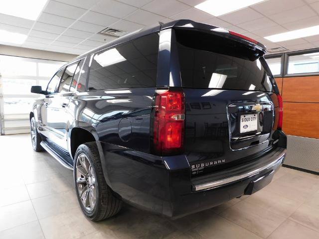 Used 2019 Chevrolet Suburban Premier image 9