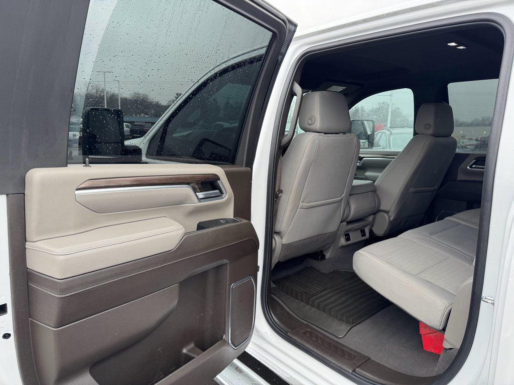 Used 2024 Chevrolet Silverado 2500 LT image 22