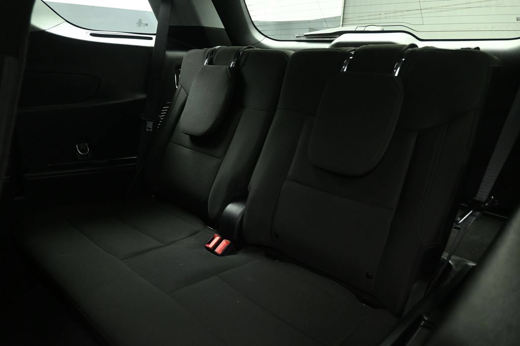 Certified 2022 Ford Explorer XLT RWD image 19