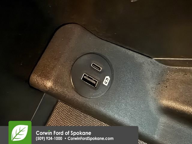 Certified 2022 Ford F150 Platinum w/ Equipment Group 701A High image 44