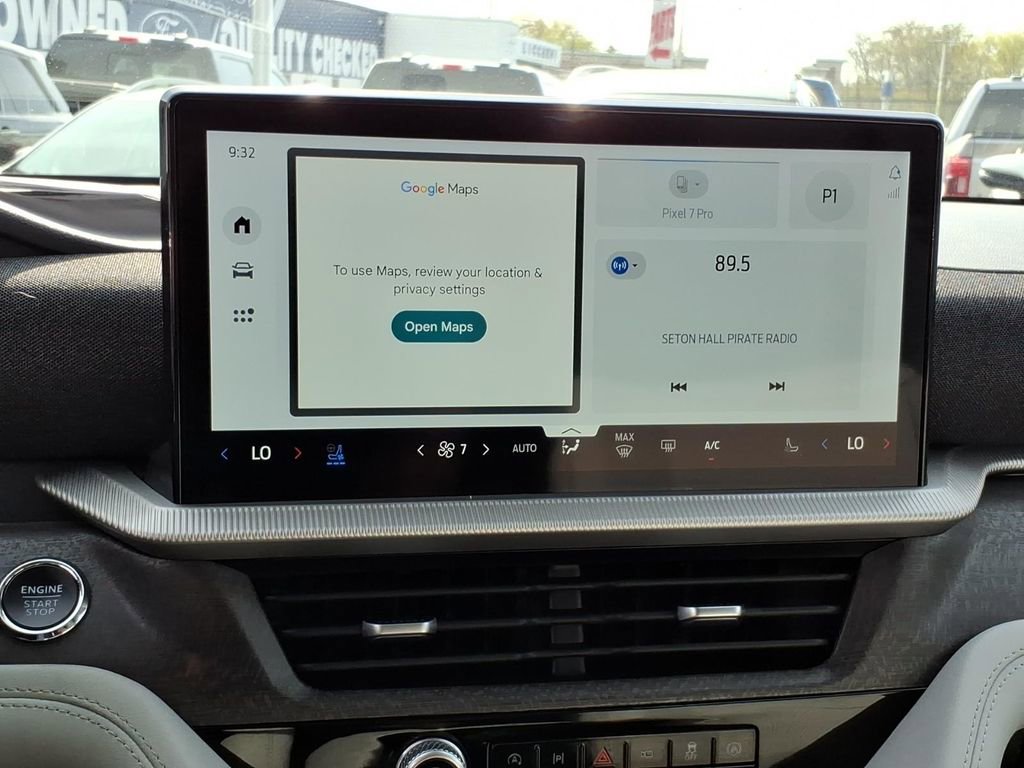 Certified 2025 Ford Explorer Platinum w/ Ultimate Package AWD/4WD image 23